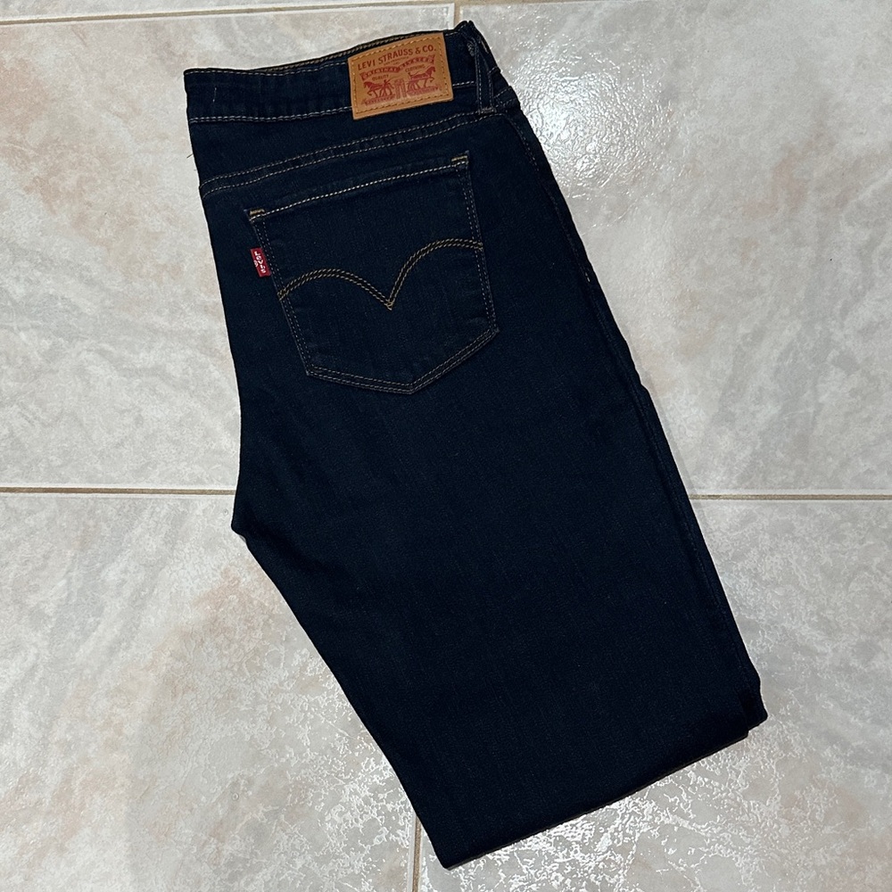 Women’s Skinny Levi’s Dark Blue Jeans